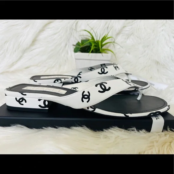Chanel Logo Thong Sandals